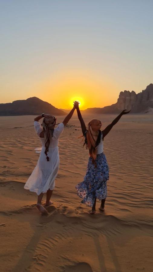 Wadi Rum-Bedouin Tents And Jeep Tours Εξωτερικό φωτογραφία